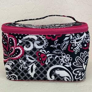 ✨NWOT Small Modella Makeup Bag